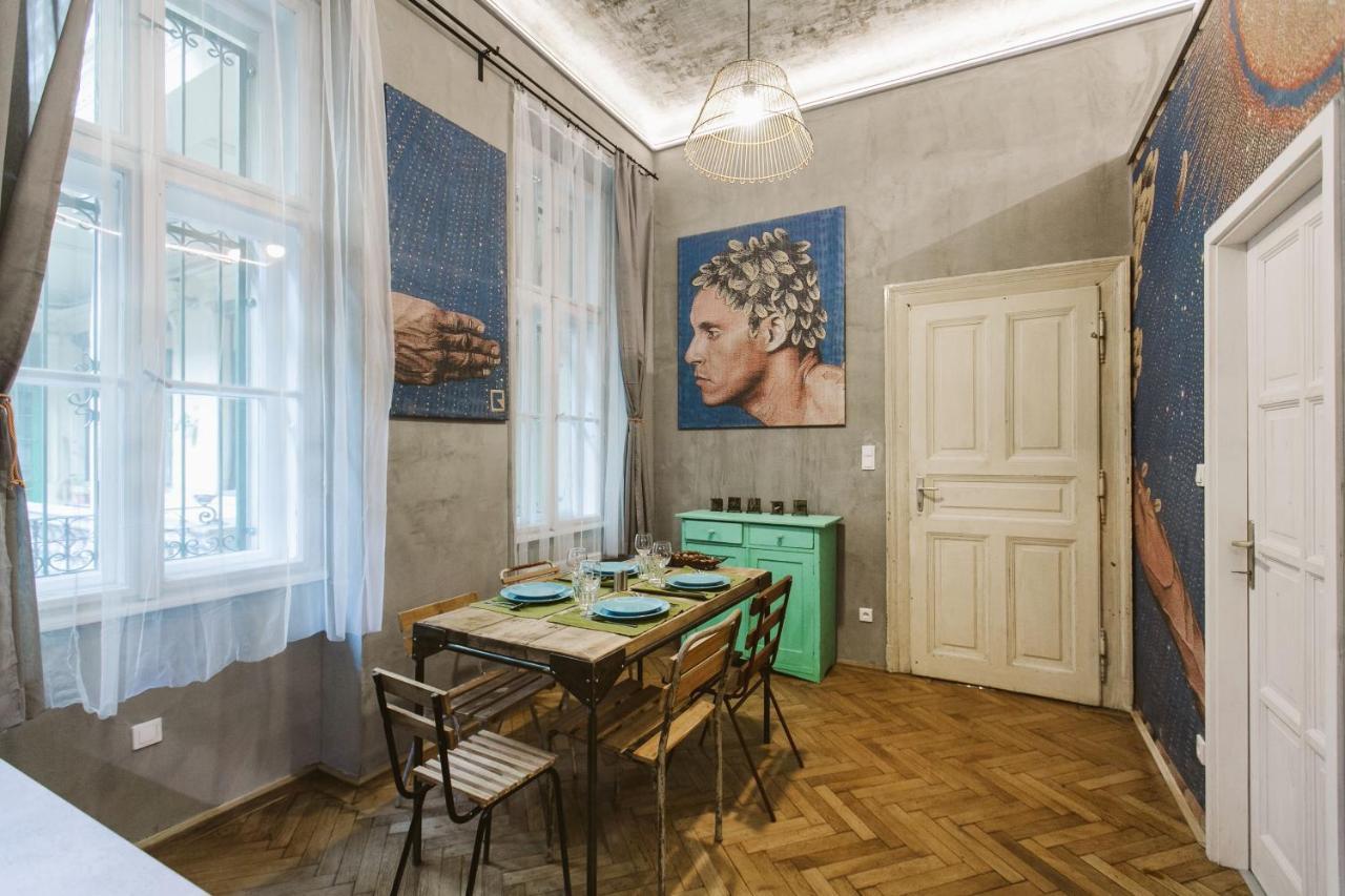 The Art Of Apartamento